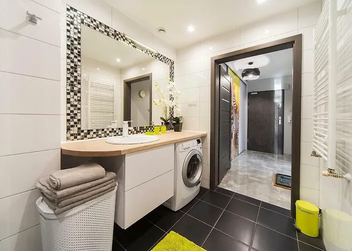 Appartement Sun & K2 Black & White